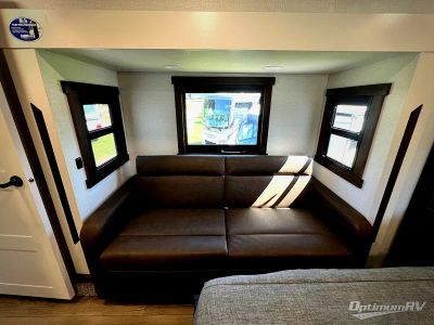 2027 Forest River Cedar Creek — photo 19 view