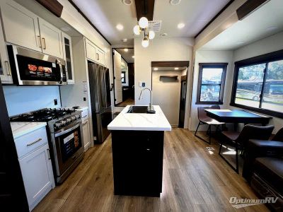 2027 Forest River Cedar Creek — photo 24 view