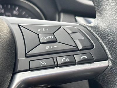 2017 Nissan Rogue — photo 19 view