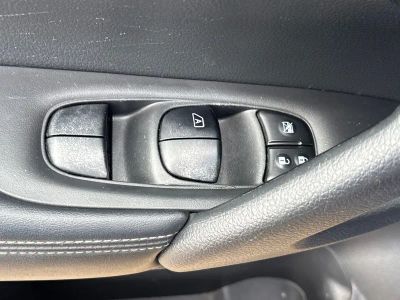 2017 Nissan Rogue — engine compartment view