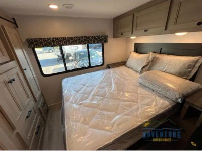 2025 Forest River Sunseeker LE Ford — photo 10 view