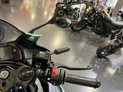 2026 Yamaha YZF-R3 - Photo 9