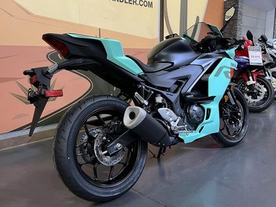 2026 Yamaha YZF-R3 - Photo 4