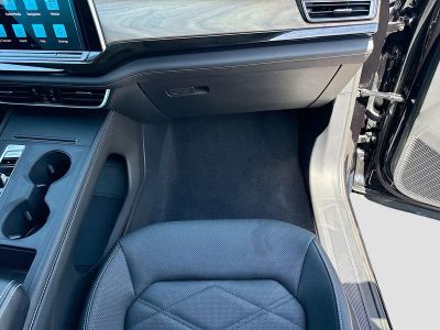 2025 Volkswagen Atlas — photo 17 view