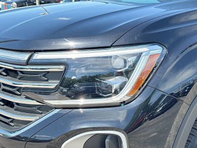 2025 Volkswagen Atlas — photo 9 view