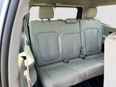 2022 Jeep Wagoneer — photo 28 view