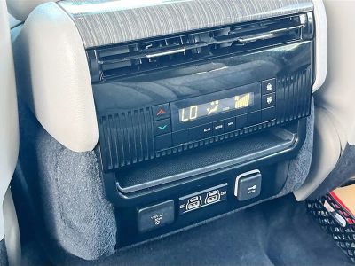 2022 Jeep Wagoneer — photo 26 view