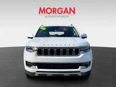 2022 Jeep Wagoneer — side profile view