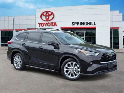 2021 Toyota Highlander - Photo 1