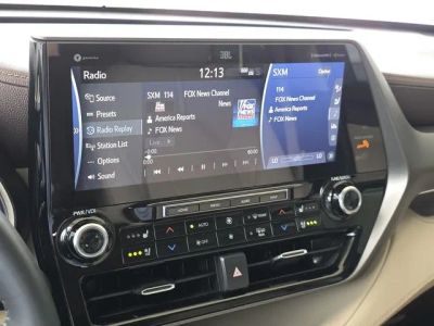 2021 Toyota Highlander - Photo 23
