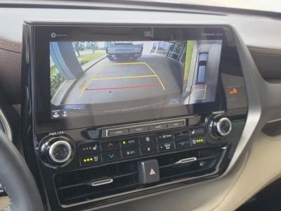 2021 Toyota Highlander - Photo 20
