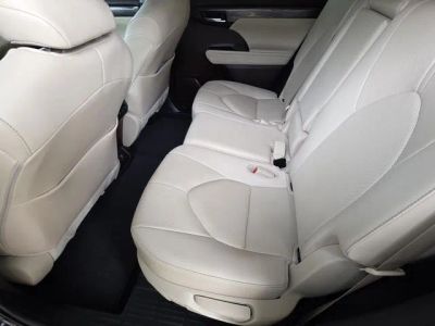 2021 Toyota Highlander - Photo 10