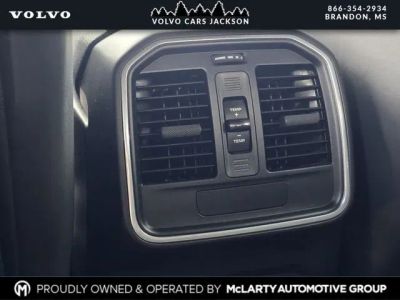 2021 Porsche Macan — photo 18 view