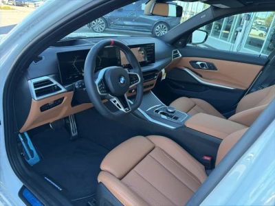 2026 BMW 340i - Photo 13