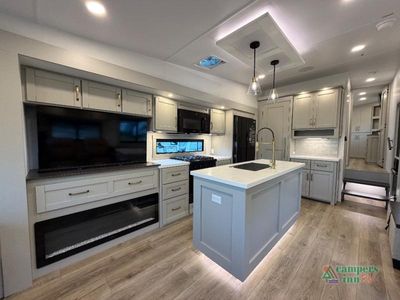 2026 Brinkley Model Z - Photo 14
