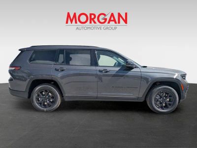 2025 Jeep Grand Cherokee L — side profile view
