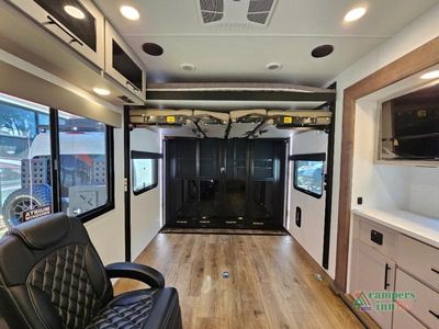 2026 Alliance RV Valor All-Access - Photo 9