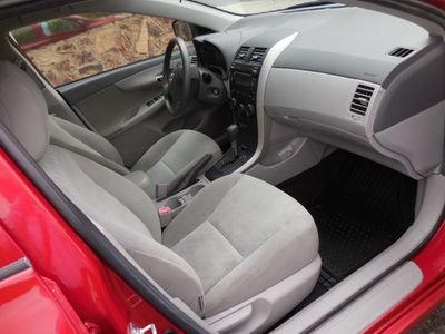 2009 Toyota Corolla — photo 11 view