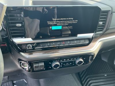 2026 Chevrolet Silverado 1500 — photo 21 view