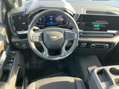 2026 Chevrolet Silverado 1500 — photo 13 view