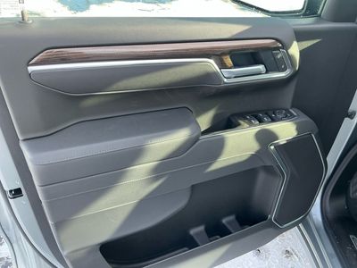 2026 Chevrolet Silverado 1500 — photo 10 view