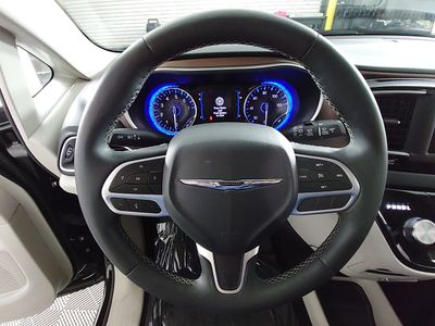 2023 Chrysler Voyager - Photo 12