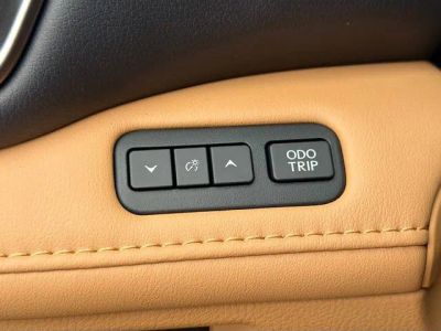 2026 Lexus IS — photo 34 view