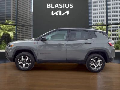 2022 Jeep Compass — side profile view
