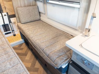 2026 Winnebago TRAVATO - Photo 11
