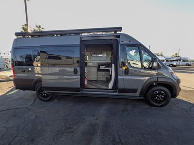 2026 Winnebago TRAVATO - Photo 18