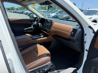 2023 Nissan Pathfinder - Photo 11