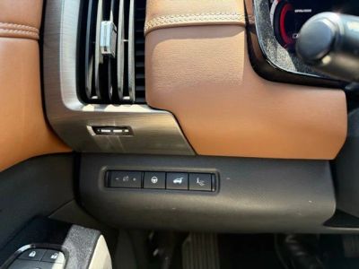 2023 Nissan Pathfinder - Photo 29