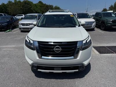 2023 Nissan Pathfinder - Photo 2