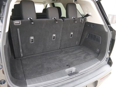 2025 Nissan Pathfinder - Photo 11