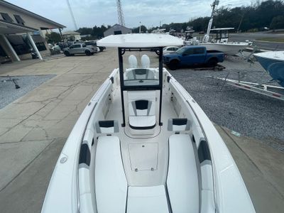 2026 Robalo 250 CC - Photo 6