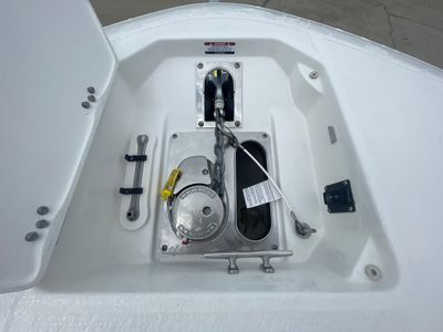 2026 Robalo 250 CC - Photo 5