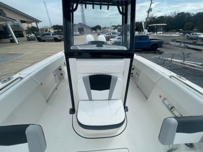2026 Robalo 250 CC - Photo 38