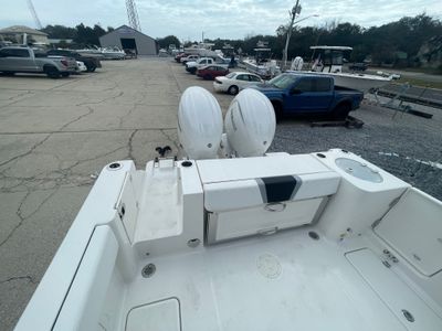 2026 Robalo 250 CC - Photo 17