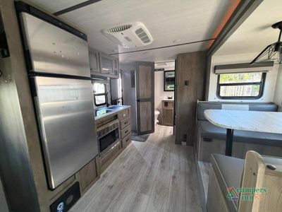 2022 Forest River RV Surveyor Legend - Photo 11
