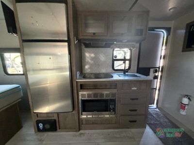 2022 Forest River RV Surveyor Legend - Photo 10