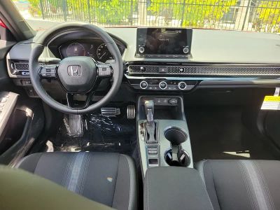 2026 Honda Civic Hatchback — photo 13 view