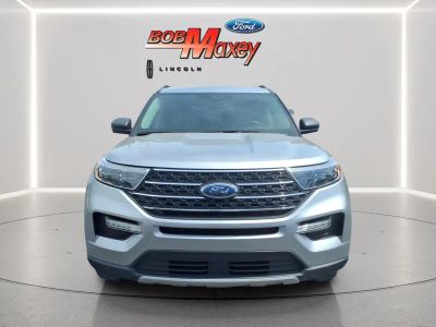 2023 Ford Explorer — side profile view