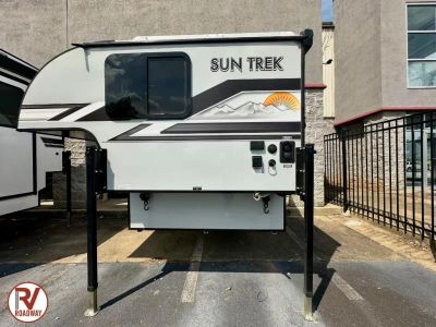 2027 Sun Trek 550 — engine compartment view