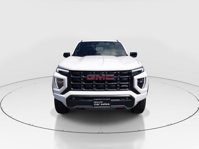 2024 GMC Canyon - Photo 2