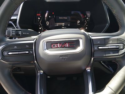 2024 GMC Canyon - Photo 12