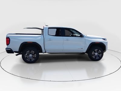 2024 GMC Canyon - Photo 8