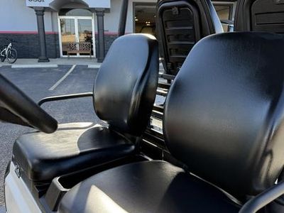 2025 Yamaha Golf Car UMAX Rally 2+2 EFI - Photo 7