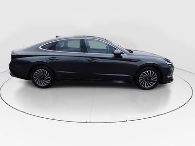 2025 Hyundai Sonata Hybrid - Photo 8