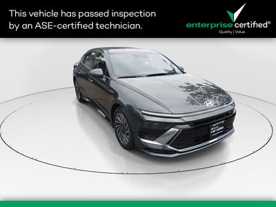 2025 Hyundai Sonata Hybrid - Photo 1