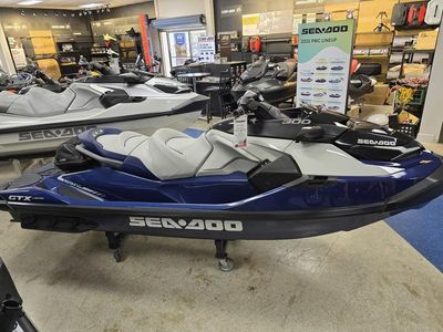 2023 Sea-Doo GTX Limited 300 Blue Abyss - Photo 2